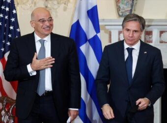 Πόλεμος στην Ουκρανία – Μπλίνκεν: «Η Ελλάδα είναι ζωτικής σημασίας σύμμαχος του ΝΑΤΟ» – Συνομιλία με Δένδια – Ελλάδα