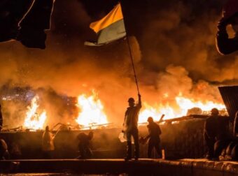 Πόλεμος στην Ουκρανία: Νέα νύχτα ρωσικών βομβαρδισμών – Ορυμαγδός κυρώσεων από την ΕΕ – Κόσμος