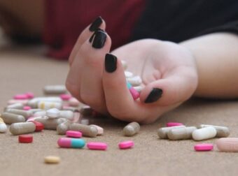 Τραγικό περιστατικό στα Χανιά: Ανήλικη πήρε χάπια για να αυτοκτονήσει, ενώ μιλούσε online με φίλες της – Ελλάδα