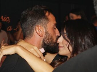 Survivor 5: Ασυγκράτητοι Μαρία Αντωνά και Άρης Σοϊλέδης – «Καυτά» φιλιά σε δημόσια τους έξοδο