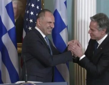 Συνάντηση Γεραπετρίτη-Μπλίνκεν: Η Ελλάδα υπέγραψε τη συμφωνία «Άρτεμις» για ασφαλή εξερεύνηση του διαστήματος – «Στο υψηλότερο ιστορικά επίπεδο η σχέση με ΗΠΑ» (video)
