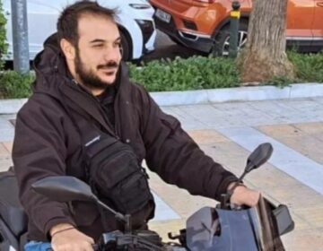 Ανατριχιάζουν οι συγγενείς του 31 ετών αστυνομικού που σκοτώθηκε στον Πειραιά: «Ήταν πραγματικός αγωνιστής»