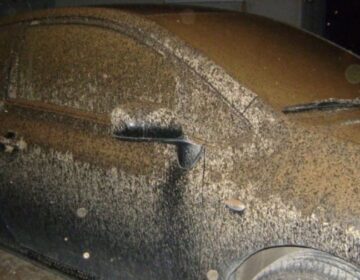 Μάχη με τη «μπίχλα»: Πως να προστατεύσεις το αμάξι από την αφρικανική σκόνη