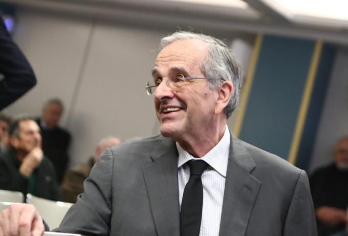 Προσθέτει κι άλλον δυσαρεστημένο: Νέα κλοπή Σαμαρά από τη Νέα Δημοκρατία