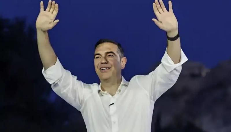 Φεύγει από το ΠΑΣΟΚ και πάει στην ΕΛΑΣ του Τσίπρα – Η πασίγνωστη Ελληνίδα πολιτικός
