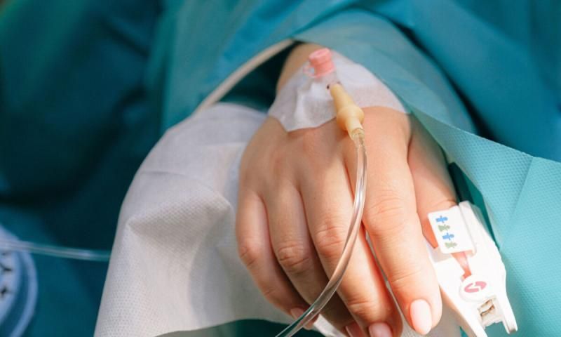 Ιδιωτική κλινική έκανε χημειοθεραπείες χωρίς να έχει άδεια