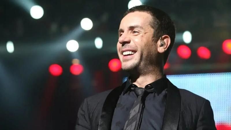 Μαζωνάκης: «Φύλλο και φτερό» οι ψηφιακές επικοινωνίες με εντολή εισαγγελέα – «Ανοίγουν» 6 κινητά, μαζί και του τραγουδιστή!