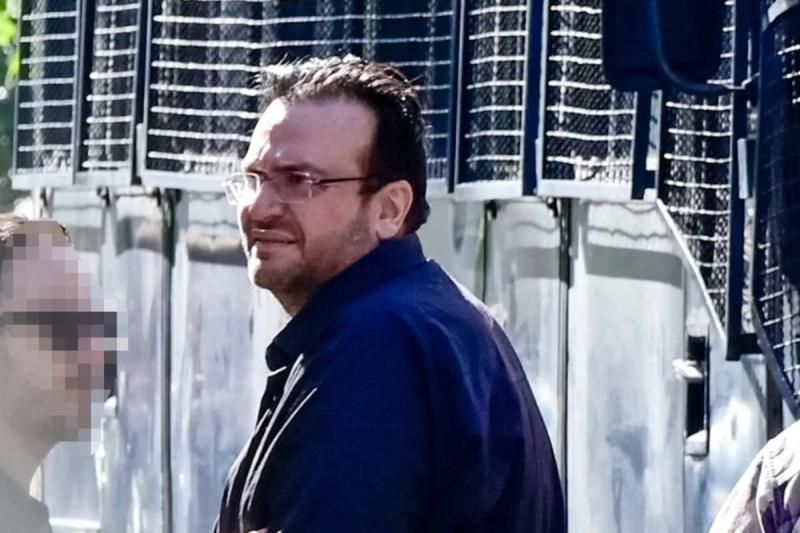 Αυτά είναι τα «βαριά» ονόματα διάσημων Ελλήνων τραγουδιστών που εμφανίζονταν ασφαλισμένοι από το κύκλωμα Καμπούρη